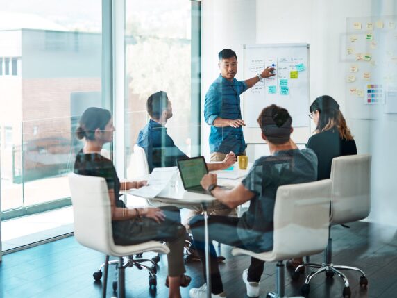 Hiring confidence at a record low: why responsible redundancy matters